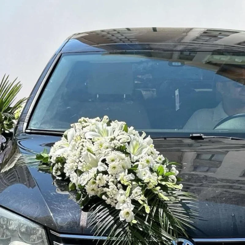 Saf Beyaz Lilyum & Gerbera  Gelin Arabası Süsleme